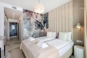 Sunset Sailors High Floor Apartment by Leo Apartments