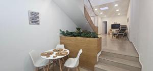 Sunshine B - Alcala Terrace - Coastal Escape
