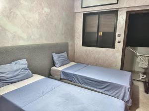 Apartment rental with pool
