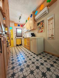 Anesis Rum Evi - milozrooms