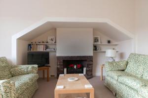Sophisticated Edinburgh Apartment in City Centre