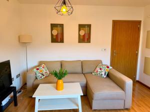 NAGUi APARTMENT