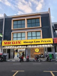 Anjung KLIA No 40 With Neflix