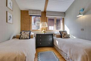 Val DIllaz by One of A Kind Travel