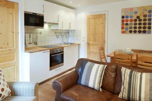 Bartavelle 7 by One of A Kind Travel
