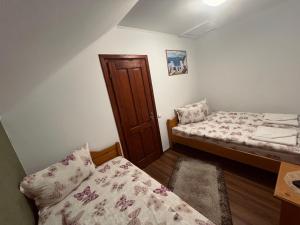 Hanga Apartments