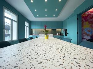 Special House - Gîte citadin pour 8 personnes