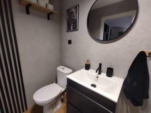 Grajewo Modern Apartment by BookingHost