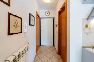 GuestHost - Comfy Balcony Flat with Sea View
