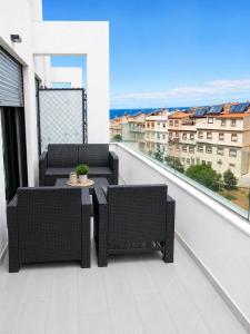Atico Casa Kyara, con gran Terraza y Parking, Iceberg Albacerrado