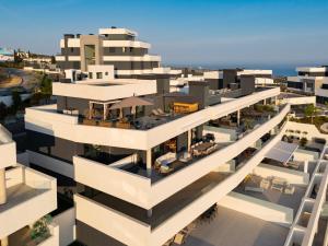 DUPLEX PH Sea Views-Med Blue by Time and Home