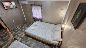 Studio Eli sa dvorištem