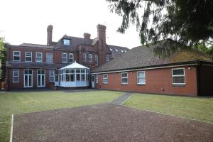 Executive City Centre Apartment - Stafford Centre