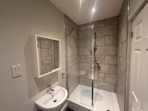 Executive City Centre Apartment - Stafford Centre
