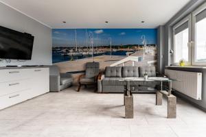 Grunwaldzka Homely Apartment by BookingHost
