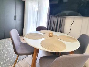 Apolonia Beach - Apartment for 5 people