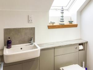 Sundown Apartment