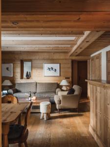 Aquila 202 by One of A Kind Travel