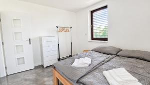 Family house with jacuzzi and sauna, Žiar