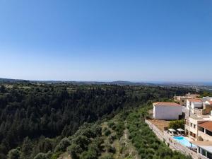 Ilys Home, a Country-chic Retreat with Pool & BBQ, By ThinkVilla