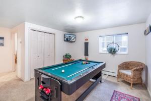 Cottonwood Canyon Basecamp Retreat - 5 Bathrooms
