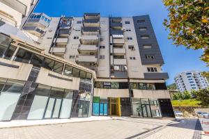 Lungomare Comfort 2BR Stay by PikHost