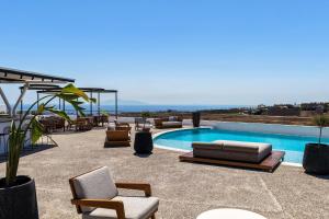 Oikos Santorini Living Concept