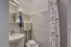 Lasta Lošin Town Rooms - Happy Rentals