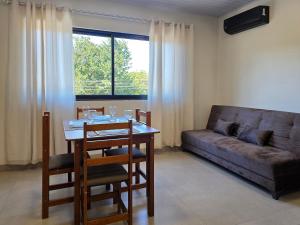 Apartamento10 min Centro tudo novinho