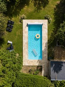 Manoir de Rousse 320 m2 en campagne Piscine Wifi Jardins