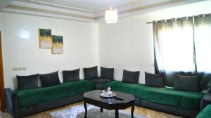 City Center Stay - Residency W Spacious Aparts, Kingsize Beds, AC, Terrace View, Elevator