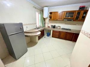 City Center Stay - Residency W Spacious Aparts, Kingsize Beds, AC, Terrace View, Elevator