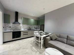 Redsun Apartment