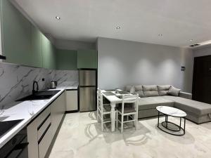 Redsun Apartment