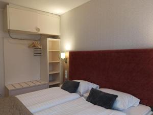 BeL Mare Family Apartments z balkonem i parkingiem