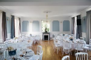 Hotels Chateau-Hotel De Belmesnil : photos des chambres