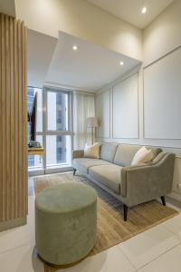 Uptown Luxe 2BR with Bathtub Work and Relax in BGC