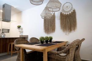Lunada Bright Stay with Rooftop Amenities