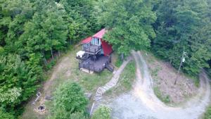 Stratus Cabin