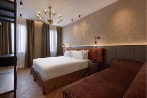 Hotel Atmosphere