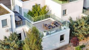 Premium Patio Apartment
