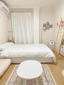 3 minute walk from sindaebang station subway station, Hongdae 20 minutes #Joy House