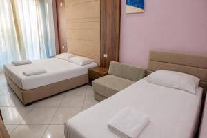 AMMEN Rooms