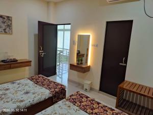 Rajhans Homestay