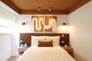 Tinicos Guest Rooms