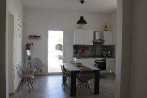 3PINI Aradeo Vacation Home