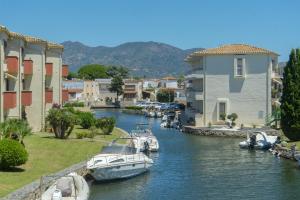 WELCS APARTAMENTO 406 EMP con vistas al canal