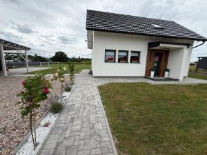 Dom "Między jeziorami" na Kaszubach, 10 osób, jacuzzi, ognisko, kominek