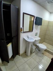 Hotel Jaco Lodge
