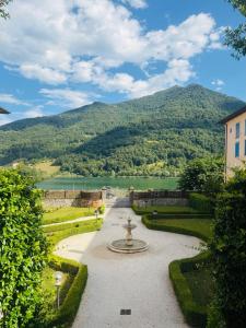 Lake View & Pool Apartment - Antica Filanda Residence